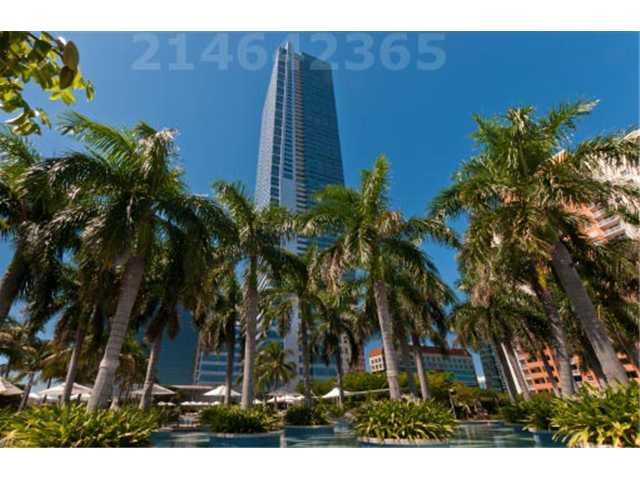 1425 BRICKELL AV # 64A, Miami, FL 33131