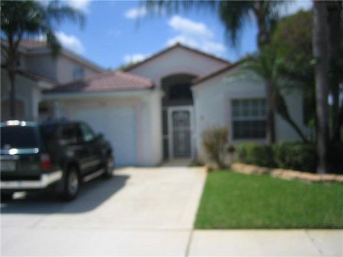 7547 SPRINGFIELD LAKE DR, Lake Worth, FL 33467