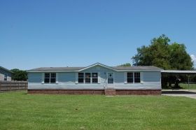 123 Glenfield St, Youngsville, LA 70592