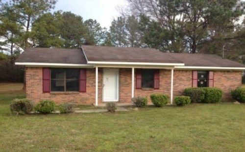 2303 S Tallassee Dr, Tallassee, AL 36078