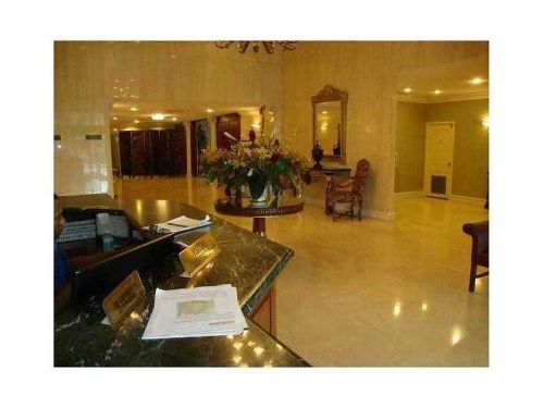 600 THREE ISLANDS BL # 1004, Hallandale, FL 33009