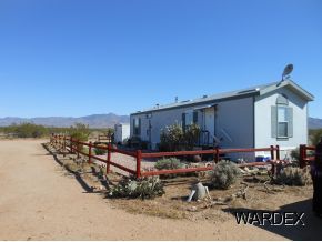 6141 W. Jurassic Drive, Golden Valley, AZ 86413