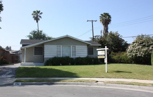 1702 E. Duell St., Glendora, CA 91740