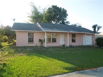 834 Jarmilla, Fort Myers, FL 33905