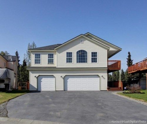 3521 Hollyberry Circle, Anchorage, AK 99507