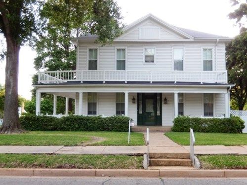 901 N. Cedar, Palestine, TX 75801