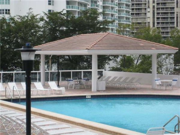 20505 COUNTRY CLUB DR # 334, Miami, FL 33180