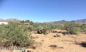 22610 W HYLTON Way, Congress, AZ 85332