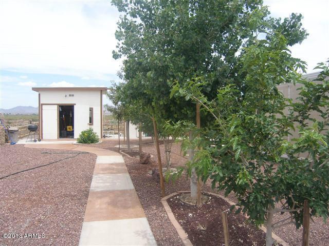 67539 ALPINE Drive, Salome, AZ 85348