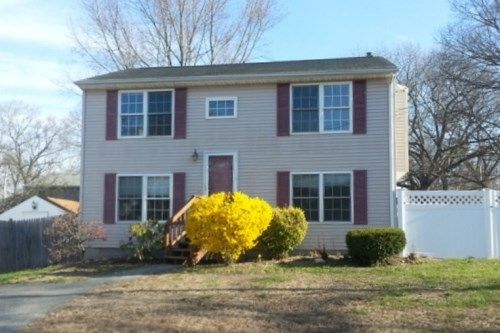 159 Gordon Ave, Warwick, RI 02889