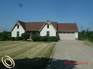 75357 Coon Creek Rd, Armada, MI 48005