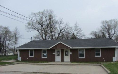 410/ 412 S Maple St, Cameron, MO 64429