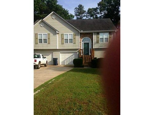 1018 Carriage Way, Loganville, GA 30052