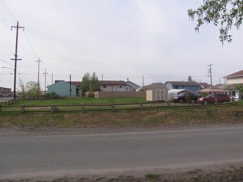 1307 27th Ave, Fairbanks, AK 99701