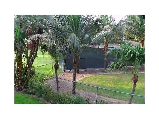 20489 NE 34 CT # 67, Miami, FL 33180