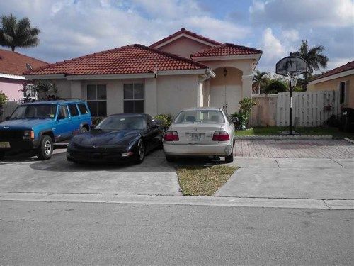 12922 NW 8 TE, Miami, FL 33182