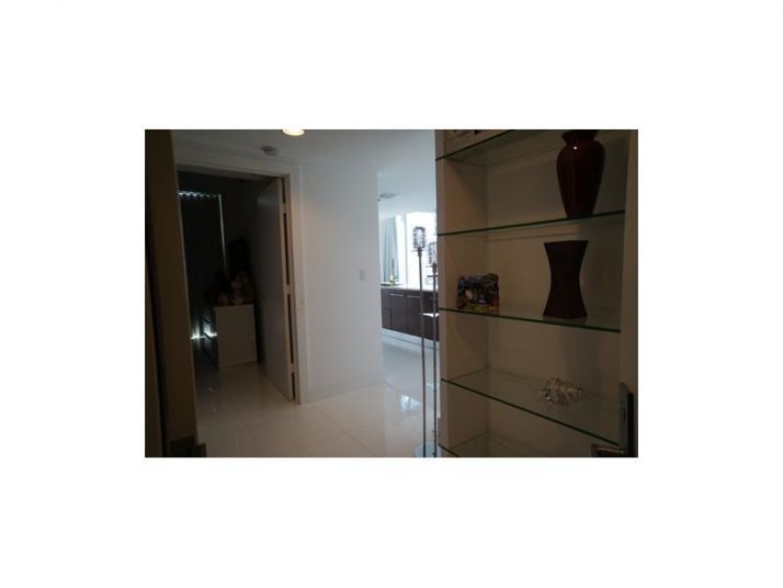 475 BRICKELL AV # 2315, Miami, FL 33131