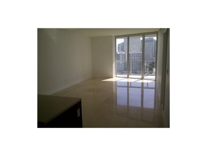 495 BRICKELL AV # 1807, Miami, FL 33131