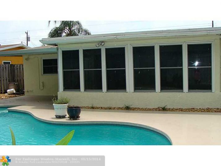 2675 NW 73RD AVE, Fort Lauderdale, FL 33313