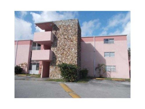 19751 SW 114 AV # 148, Miami, FL 33157