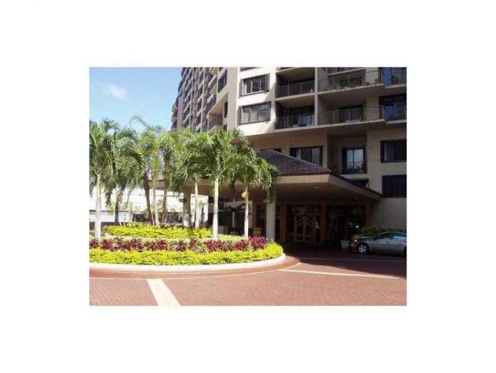 540 BRICKELL KEY DR # 1423, Miami, FL 33131