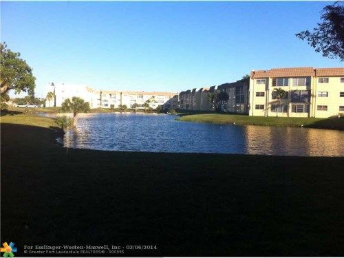 8400 Sunrise Lakes Blvd # 109, Fort Lauderdale, FL 33322