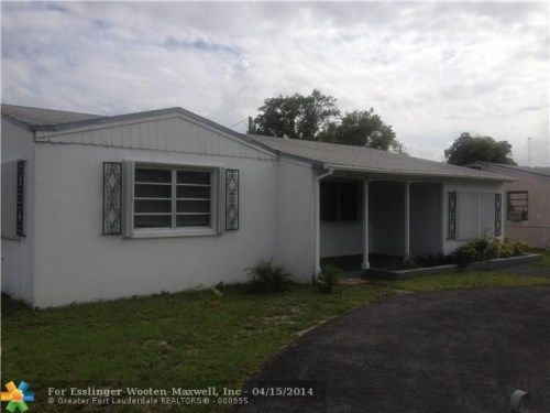 2206 FUNSTON ST, Hollywood, FL 33020