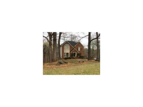 807 Lake Mist Drive, Woodstock, GA 30188