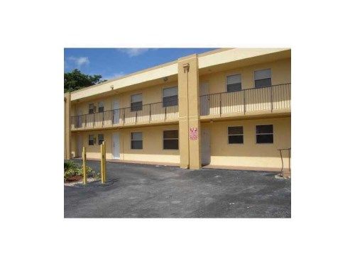 2721 NW 23 CT # 18, Miami, FL 33142