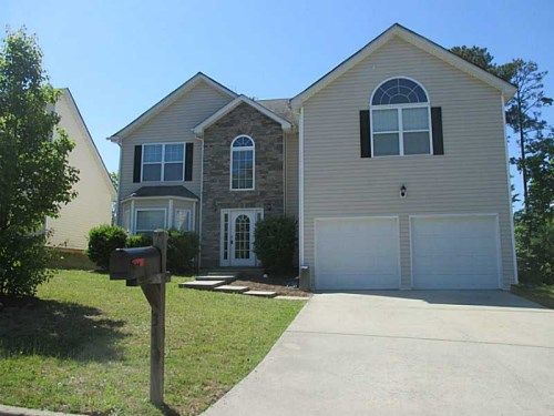 3151 Berthas Overlook, Douglasville, GA 30135