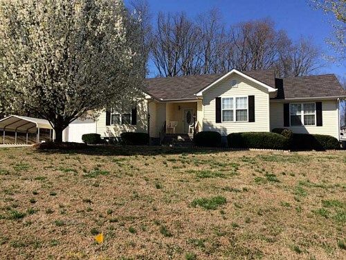 273 Blue Holly Drive Ne, Calhoun, GA 30701