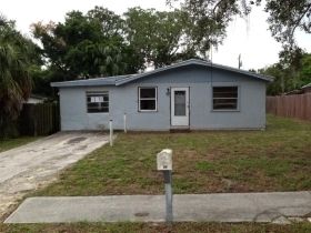 708 Boston St, Tarpon Springs, FL 34689