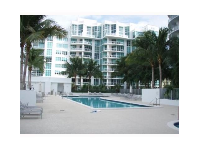 3029 NE 188 ST # 904, Miami, FL 33180