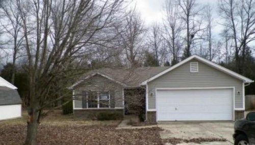 348 S Shore Dr, Shepherdsville, KY 40165