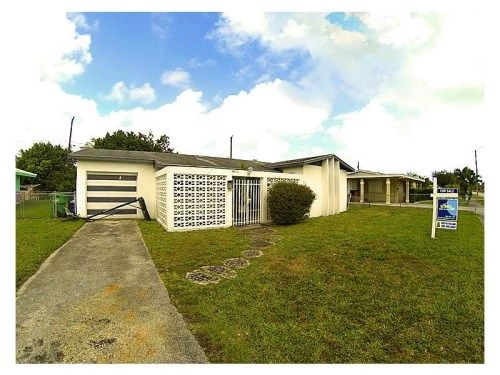 10461 SW 150 TE, Miami, FL 33176