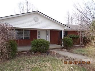 321 W Sunset Hl, Grayson, KY 41143