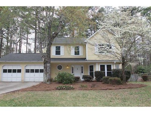 5041 Sugar Creek Drive, Buford, GA 30518