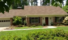 385 Robin Court Roswell, GA 30076