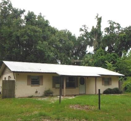 2404 County Rd 526, Sumterville, FL 33585