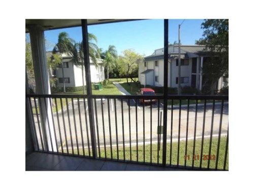 20730 NE 4 PL # 205, Miami, FL 33179