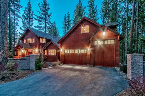 703 Roger Ave, South Lake Tahoe, CA 96150