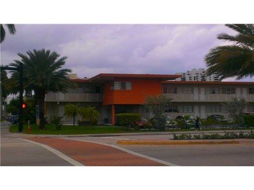 26 DIPLOMAT PW # 2253, Hallandale, FL 33009