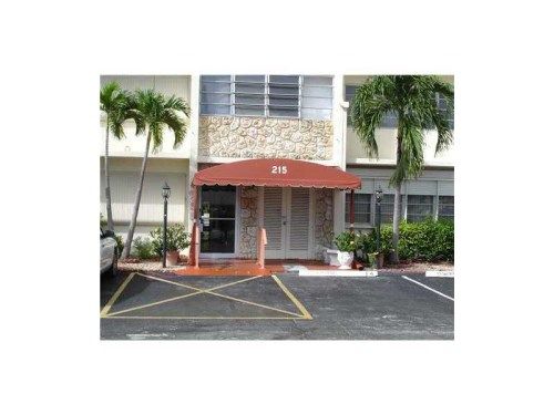 215 SE 3 AV # 203B, Hallandale, FL 33009