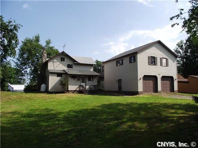 10 King Rd, Pulaski, NY 13142