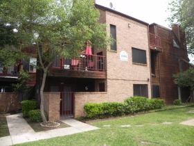 2300 Balsam Drive G106, Arlington, TX 76006