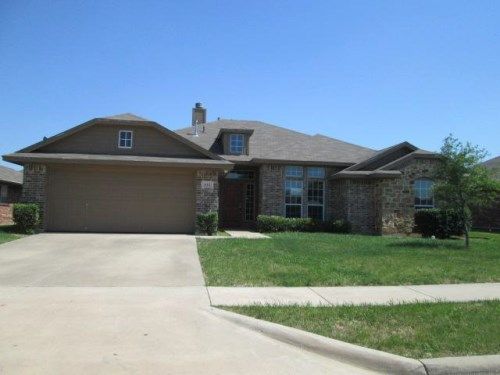 417 Fieldstone Ln, Venus, TX 76084