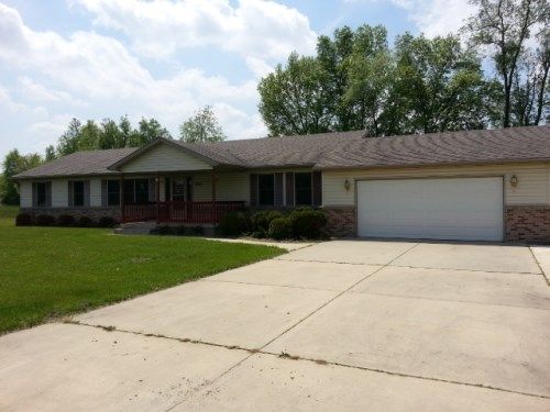 3155 Rosewood Blvd, Knox, IN 46534