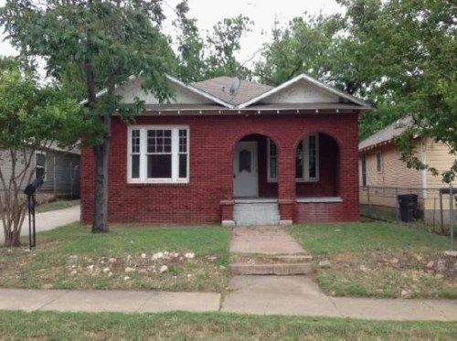 2521 Clinton Ave, Fort Worth, TX 76106