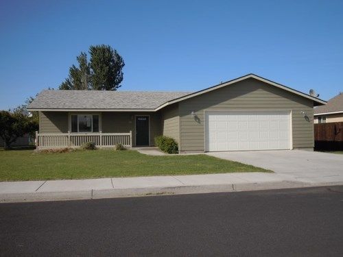 400 Lewis Avenue, Umatilla, OR 97882