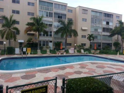 218 12TH AV # 408, Hallandale, FL 33009